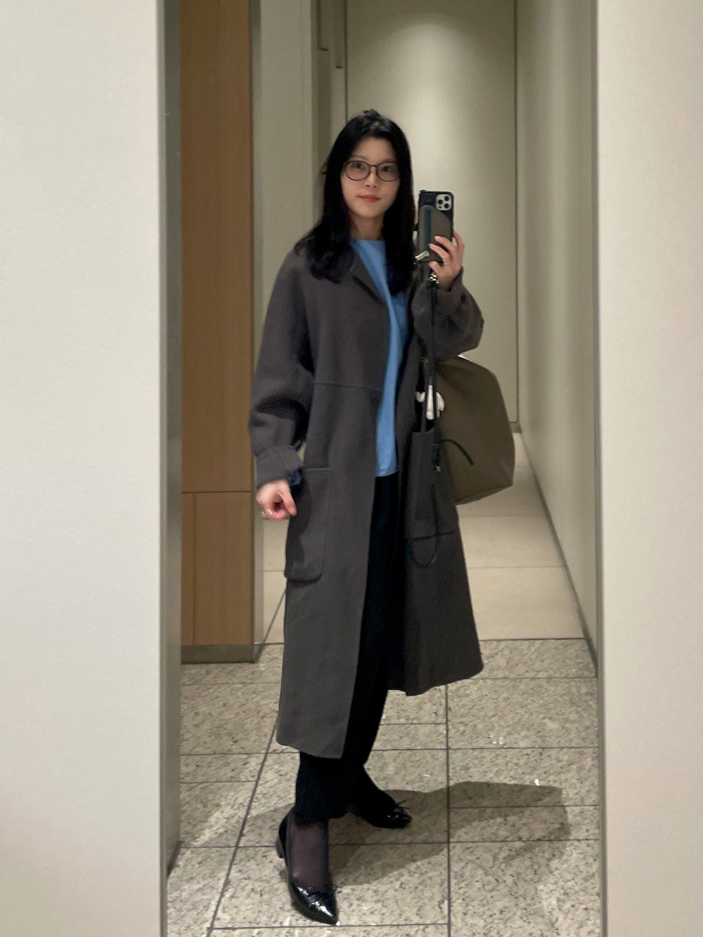 チャコールグレーコート」の人気ファッションコーディネート - WEAR