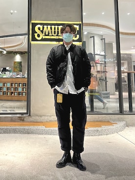 Allen Jonesさんのコーディネート