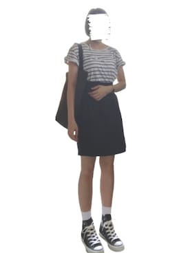 「H&M（エイチ・アンド・エム）のアイテム（Tシャツ/カットソー、ホワイト系）」を使った、つくね さん（レディース・157cm）の秋コーディネート