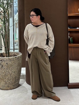 「GALLARDAGALANTE（ガリャルダガランテ）の【手洗い可】コットンメッシュプルオーバー（ニット/セーター、ベージュ系）」を使った、ggみきさん（レディース・153cm）の春コーディネート