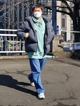 「carhartt」｜「アイテム（ダウンジャケット/コート）」を使った、たこさん（メンズ・173cm）の冬コーディネート