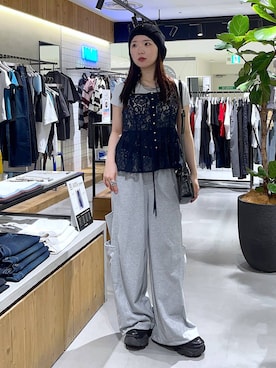 「PAGEBOY（ページボーイ）の<高畠百加着用アイテム>プラットチャンキースニーカー（スニーカー、ブラック系）」を使った、kotokoさん（レディース・160cm）の夏コーディネート