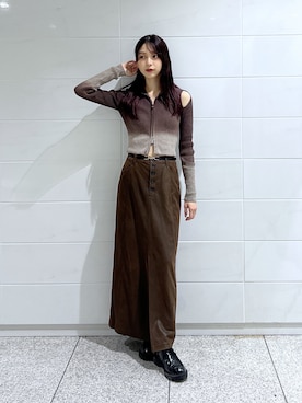 「EMODA（エモダ）のアイテム」を使った、kannaさん（レディース・163cm）の秋コーディネート