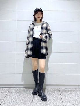 「Heather（ヘザー）のハイウエストコンパクトショートパンツ  321744（その他パンツ、ブラック系）」を使った、kannaさん（レディース・163cm）の春コーディネート