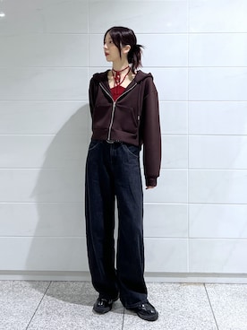 「アイテム（パーカー）」を使った、kannaさん（レディース・163cm）の秋コーディネート