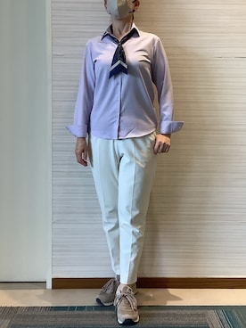 「アイテム（ビジネスシャツ、パープル系）」を使った、SHIRTS PLAZA 長崎みらいココウォーク店さん（レディース・164cm）の秋コーディネート