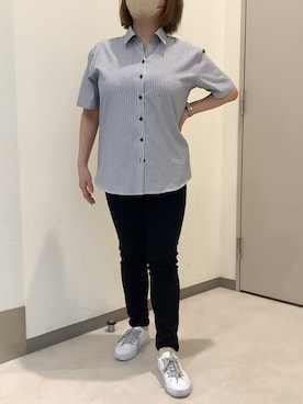 「TOKYO SHIRTS（トウキョウシャツ）の【吸水速乾】【COFREX】形態安定ノンアイロン スキッパー 半袖ビジネスワイシャツ（ビジネスシャツ、ブルー系）」を使った、SHIRTS PLAZA 長崎みらいココウォーク店さん（レディース・148cm）の夏コーディネート