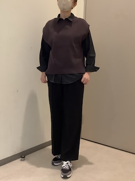 「TOKYO SHIRTS（トウキョウシャツ）のニット ミラノリブ バックスリット ベスト レディース（ベスト、ブラウン系）」を使った、SHIRTS PLAZA 長崎みらいココウォーク店さん（レディース・162cm）の秋コーディネート
