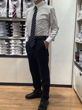 「TOKYO SHIRTS（トウキョウシャツ）の【吸水速乾】 形態安定ノンアイロン ボタンダウン 長袖ビジネスワイシャツ（ビジネスシャツ、グレー系）」を使った、BRICK HOUSE by Tokyo Shirts 川口前川イオンモール店さん（メンズ・165cm）の夏コーディネート