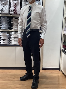 「TOKYO SHIRTS（トウキョウシャツ）の【超形態安定】 形態安定ノンアイロン ボタンダウン 長袖ビジネスワイシャツ（ビジネスシャツ、ホワイト系）」を使った、BRICK HOUSE by Tokyo Shirts 川口前川イオンモール店さん（メンズ・165cm）の夏コーディネート