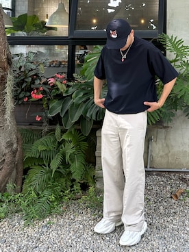 「COS（コス）のアイテム（パンツ）」を使った、Xavier さん（メンズ・174cm）の夏コーディネート