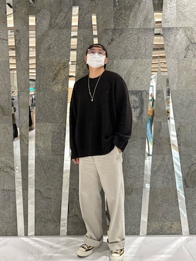 「COS（コス）のアイテム（パンツ）」を使った、Xavier さん（メンズ・174cm）の冬コーディネート