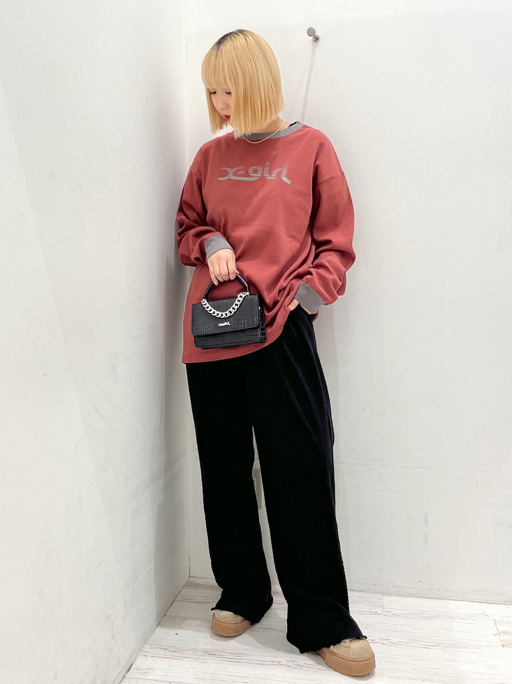 完売確実 X-girl FAUX CROC MINI HAND BAG 90'Sライク クロコ柄 完売確実 X-girl FAUX CROC MINI HAND BAG 90'Sライク クロコ柄