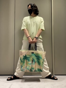 「リバーシブル」｜「アイテム（アナログ腕時計）」を使った、SANNANDESUさん（メンズ・179cm）の春コーディネート