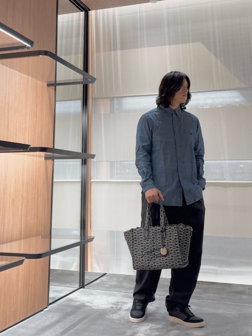 L EMPORIO ARMANI(エンポリオアルマーニ) ブラウス・シャツ