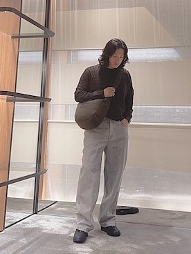 「EMPORIO ARMANI（エンポリオアルマーニ）の【エンポリオ アルマーニ】ASV バギーツイストフィットジーンズ J80 デニム ストーンウォッシュ＆ブリーチ加工（デニムパンツ）」を使った、SANNANDESUさん（メンズ・179cm）の秋コーディネート