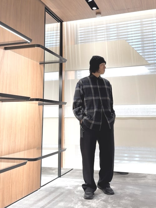 ★イタリア製★ エンポリオ アルマーニ ダブル ヘリンボーン 2プリーツ 灰色 エンポリオアルマーニ EMPORIO ARMANI 二つ折り財布 コンパクト