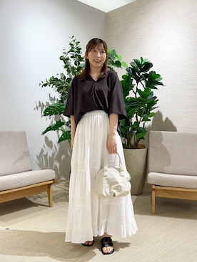 「Jena espace merveilleux(ジェナ エスパスメルヴェイユ)のレースティアードスカート(スカート、ホワイト系)」を使った、ひなのさん(レディース・156cm)の夏コーディネート