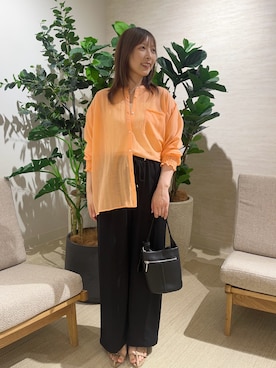 「Jena espace merveilleux（ジェナ　エスパスメルヴェイユ）のシアーバックラインブラウス（シャツ/ブラウス、オレンジ系）」を使った、ひなのさん（レディース・156cm）の夏コーディネート
