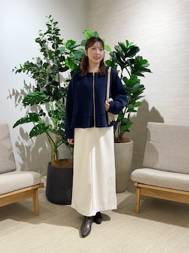 「Jena espace merveilleux(ジェナ エスパスメルヴェイユ)の裾フリルパーカー(Tシャツ/カットソー、ブルー系)」を使った、ひなのさん(レディース・156cm)の秋コーディネート