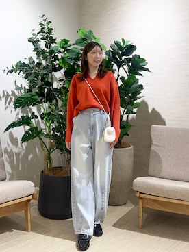「Jena espace merveilleux(ジェナ エスパスメルヴェイユ)のジャガードVネックニット 秋服(ニット/セーター、オレンジ系)」を使った、ひなのさん(レディース・156cm)の秋コーディネート