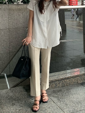 「crie conforto（クリーコンフォルト）のクリアストラップサンダル（サンダル、ブラック系）」を使った、nakajo_marinaさん（レディース・160cm）の夏コーディネート