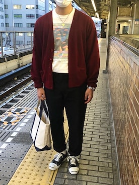 「アイテム（デジタル腕時計）」を使った、pata92さん（メンズ・175cm）の冬コーディネート
