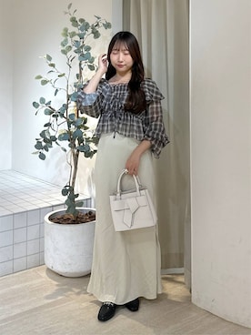 「mysty woman（ミスティウーマン）のアイテム（ショルダーバッグ）」を使った、rinoさん（レディース・156cm）の秋コーディネート