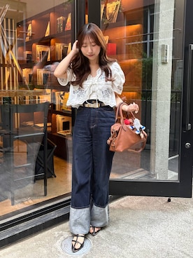 「mysty woman（ミスティウーマン）の［追加1］ミドルボストンBAG　495424（ボストンバッグ、ブラウン系）」を使った、rinoさん（レディース）の春コーディネート