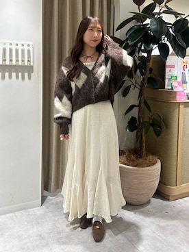 「mysty woman（ミスティウーマン）のアーガイルニットカーディガン 572855（カーディガン/ボレロ）」を使った、rinoさん（レディース・156cm）の秋コーディネート