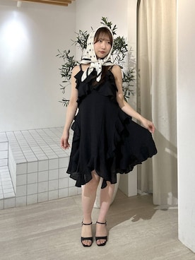 「mysty woman（ミスティウーマン）のリュクスラインヒールサンダル 664981（サンダル、ブラック系）」を使った、rinoさん（レディース）の春コーディネート