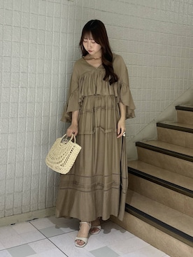 「mysty woman（ミスティウーマン）のリュクスラインヒールサンダル 664981（サンダル、ホワイト系）」を使った、rinoさん（レディース）の夏コーディネート
