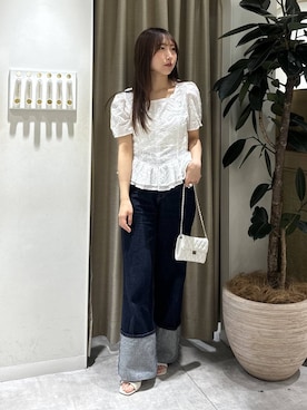 「mysty woman（ミスティウーマン）のターンアップデニムワイドパンツ　660072（デニムパンツ、ブルー系）」を使った、rinoさん（レディース）の春コーディネート