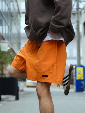 「Gramicci（グラミチ）のアイテム（トップス）」を使った、アムユさん（メンズ・170cm）の冬コーディネート
