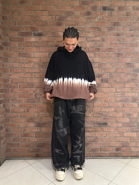 「DANKE SCHON（ダンケシェーン）のアイテム（パーカー）」を使った、しんさん（メンズ・182cm）の冬コーディネート
