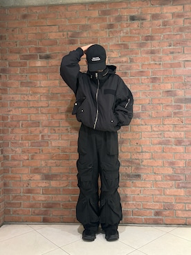 「DANKE SCHON（ダンケシェーン）のアイテム（MA-1）」を使った、しんさん（メンズ・182cm）の秋コーディネート