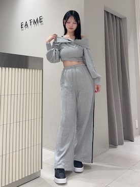 「アイテム（スウェットパンツ）」を使った、奏さん（レディース・169cm）の夏コーディネート