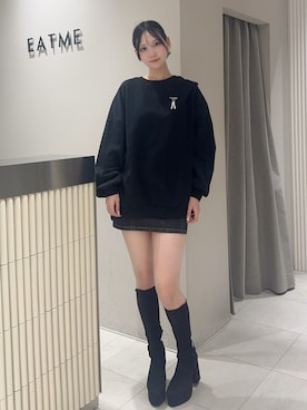 「アイテム（デニムスカート）」を使った、奏さん（レディース・169cm）の秋コーディネート