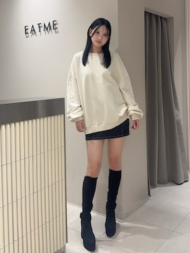 「アイテム（デニムスカート）」を使った、奏さん（レディース・169cm）の秋コーディネート