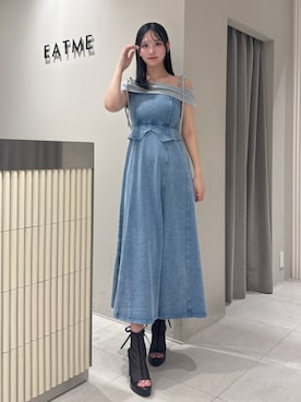 「EATME（イートミー）のアイテム（サンダル）」を使った、奏さん（レディース・169cm）の秋コーディネート