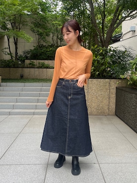 「アイテム（デニムスカート）」を使った、moeriさん（レディース・159cm・20代）の秋コーディネート