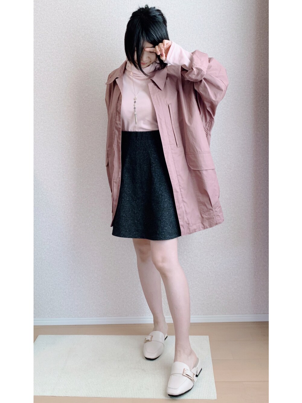 「淡色コーデ、休日コーデ、春服デビュー宣言、シンプル、カジュアルコーデ、ラクチンコーデ、春カラー、着回しコーデ、低身長、春服、春服コーデ、おでかけコーデ、春色」｜「UNIQLOのアイテム（ピーコート、ピンク系）」を使った、rice2022さん（レディース・153cm）の春コーディネートの1枚目の写真