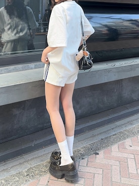 「アイテム（ローファー）」を使った、ibuさん（レディース・164cm）の夏コーディネート