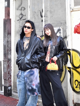 「アイテム（ショルダーバッグ、イエロー系）」を使った、hinataさん（レディース・171cm）の秋コーディネート