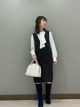 「ボウタイ」｜「アイテム（ジャンパースカート）」を使った、かもさん（レディース・164cm）の冬コーディネート