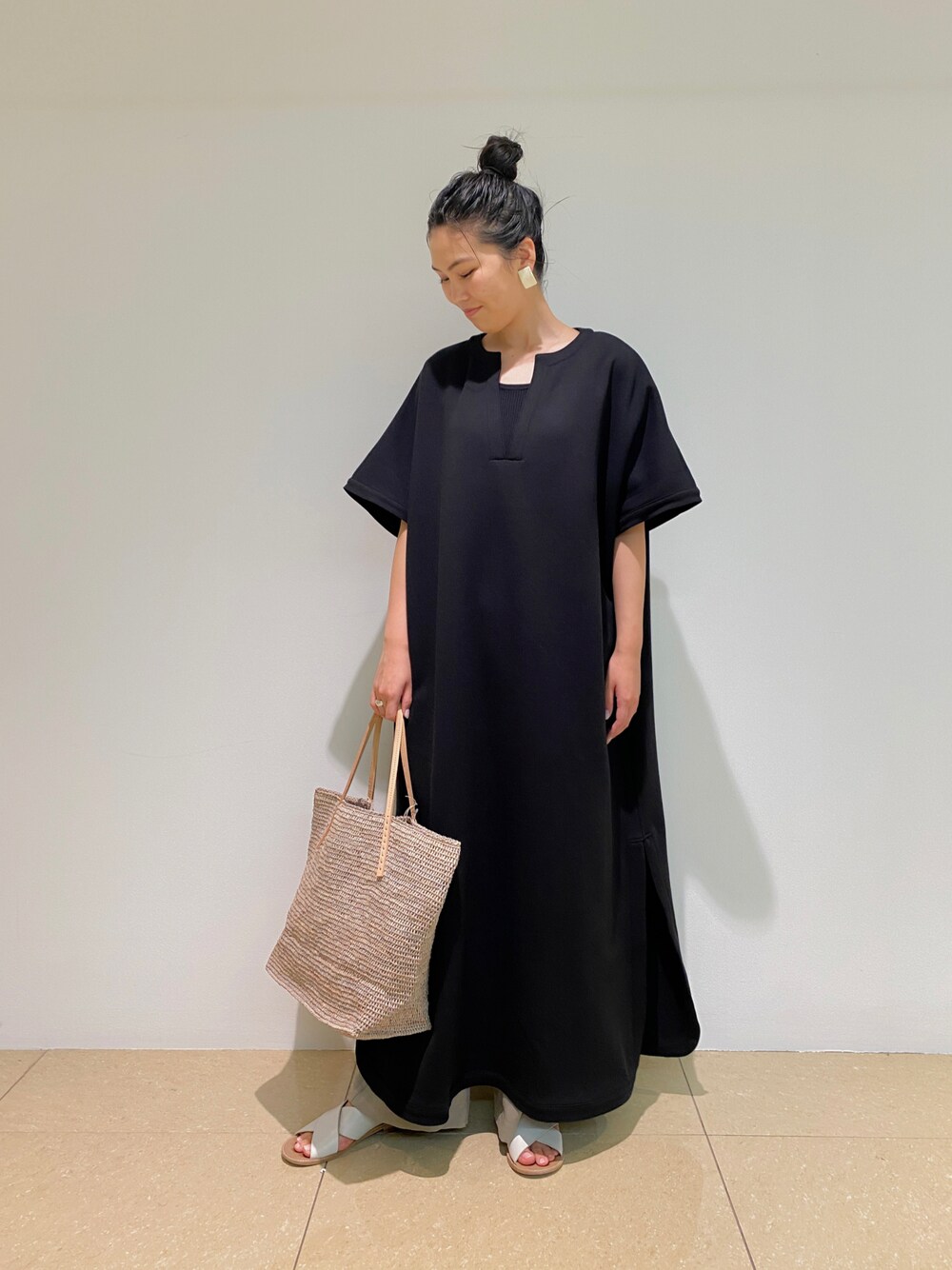 BEARDSLEY（ビアズリー）の「VネックBIGワンピース（ワンピース）」 - WEAR