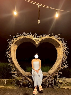 「アイテム（サンダル）」を使った、yuka.さん（レディース・153cm）の秋コーディネート