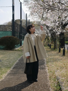 「KBF（ケイビーエフ）のアイテム（ジャケット/アウター）」を使った、Yukaさん（レディース・155cm）の春コーディネート