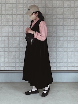 「アイテム（ボディバッグ/ウエストポーチ）」を使った、Yukaさん（レディース・156cm）の春コーディネート