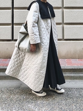 「アイテム（ノーカラーコート、ホワイト系）」を使った、Yukaさん（レディース・156cm）の秋コーディネート